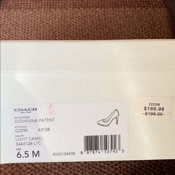 Coach Pumps- Can fit size 7 - Picture 4 of 5